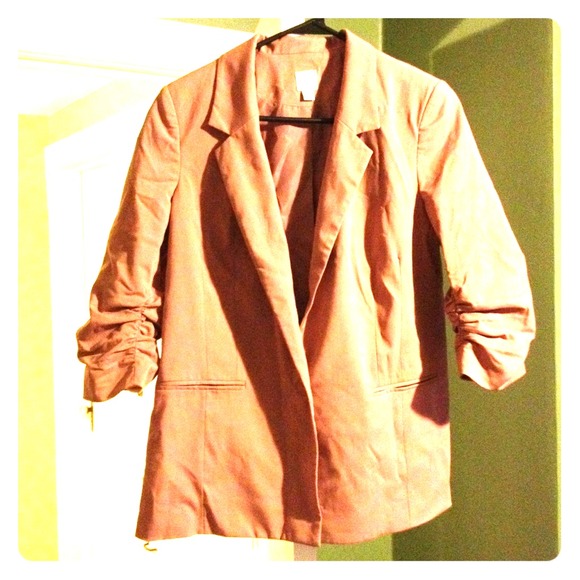 Trendy Lauren Conrad dusty pink blazer.*REDUCED*