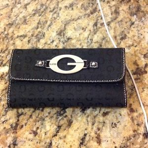 Guess checkbook wallet
