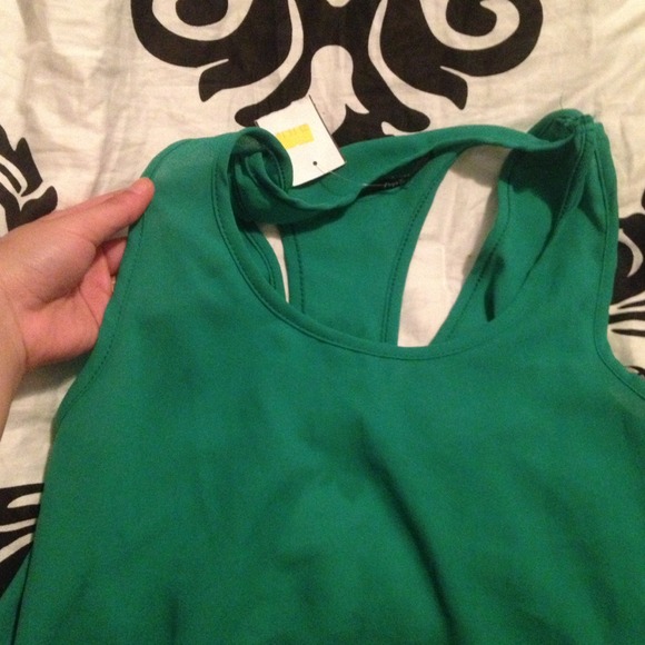 Never worn backless top - Picture 3 of 3