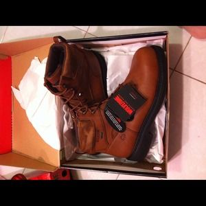 REDUCED!! Wolverine BROWN boots- Size 12