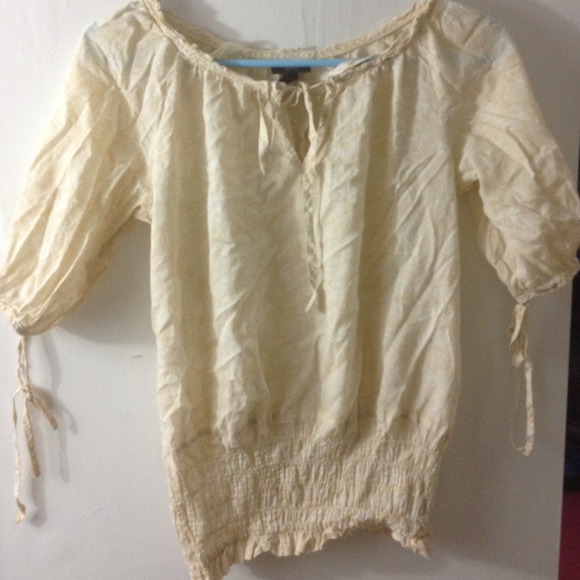 Paisley print top in cream and white