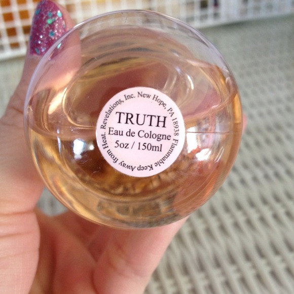 Truth perfume! - Picture 2 of 2