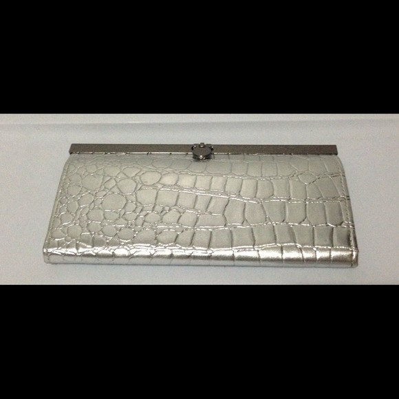 Silver Snap Clutch with Reptile Pattern