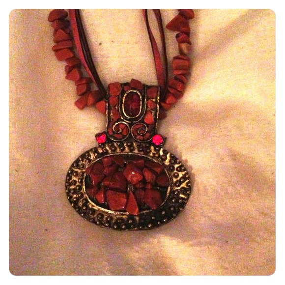 Handmade necklace - Picture 1 of 2
