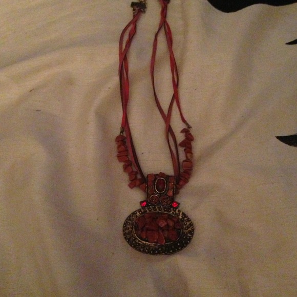 Handmade necklace - Picture 2 of 2