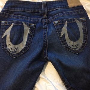SOLD❤True Religion "Bobby" jeans