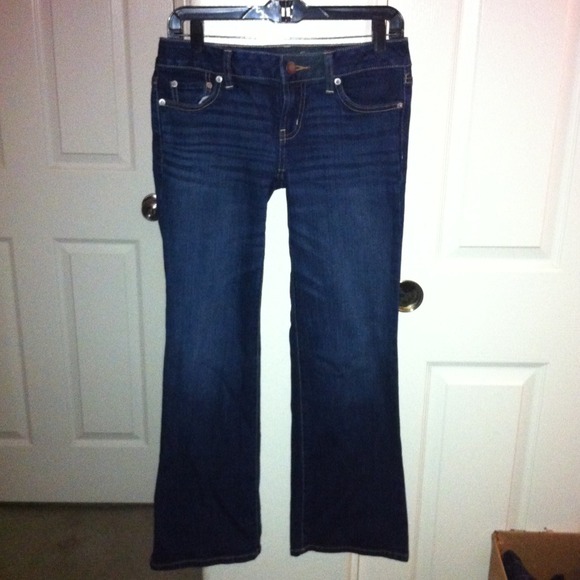 ✨SOLD✨ American Eagle denim 4s