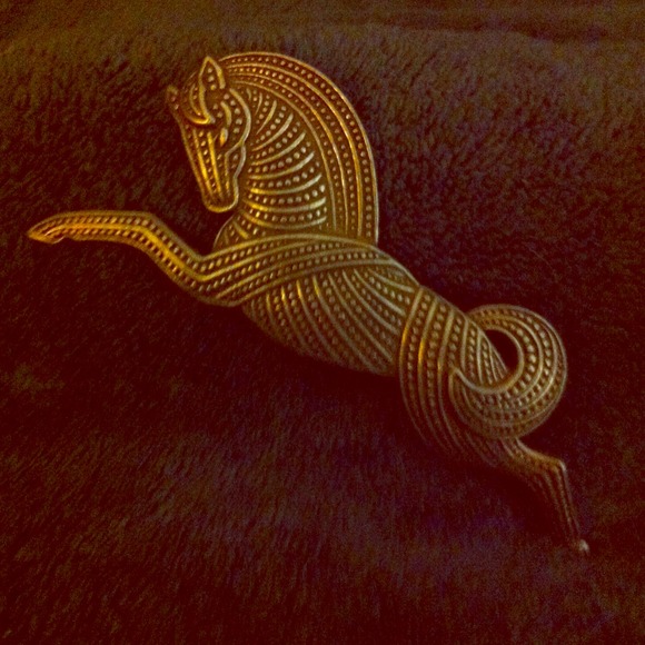 Stylized pewter horse pin