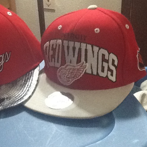 SnapBacks (Mitchell & ness) $10 each 💰 - Picture 2 of 4