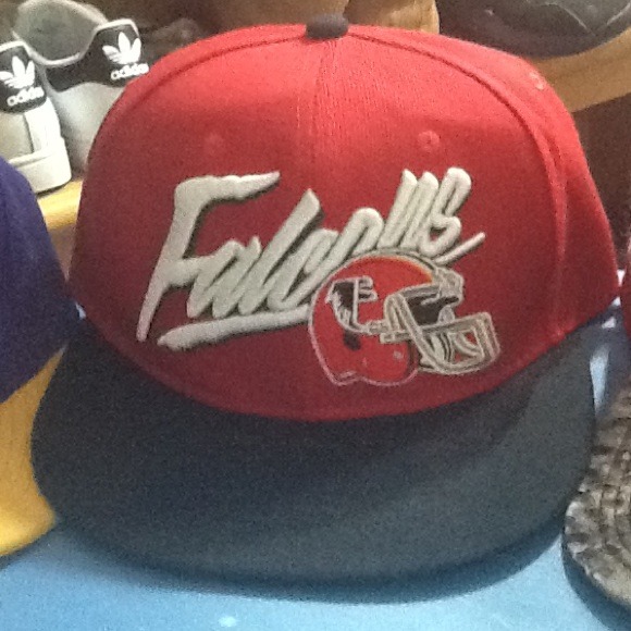 SnapBacks (Mitchell & ness) $10 each 💰 - Picture 4 of 4