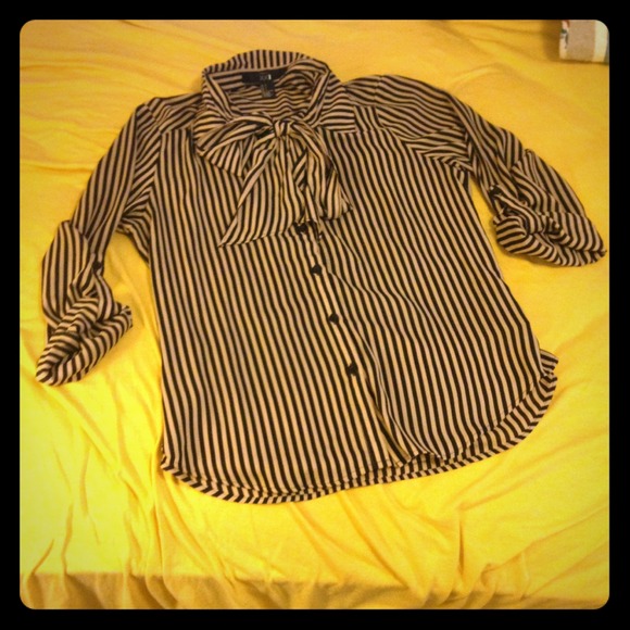 TRADE - for @blovesjd - Vertical striped shirt