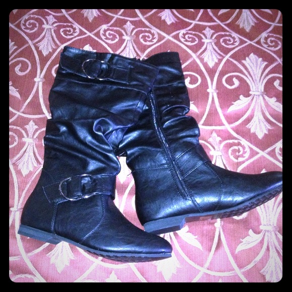 👢Brand New Black Boots👢