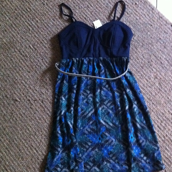 💜Nice lil Medium all Purpose Dress💜🚫SOLD🚫