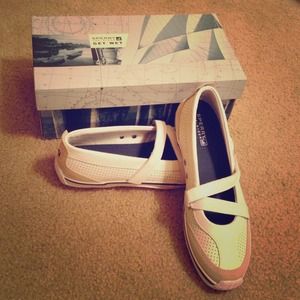 RESERVED... Water, boat, pool shoes!