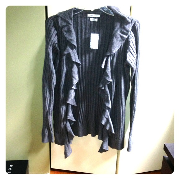 Gray ruffled sweater cardigan