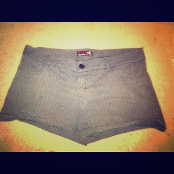 Pin stripe shorts