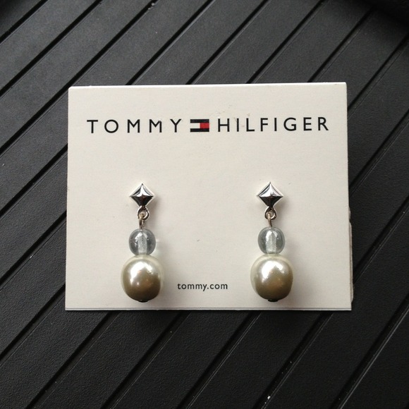 Tommy Hilfiger drop earrings