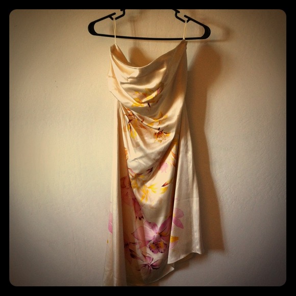 **Reduced**Silk summer dress by Banana Republic .