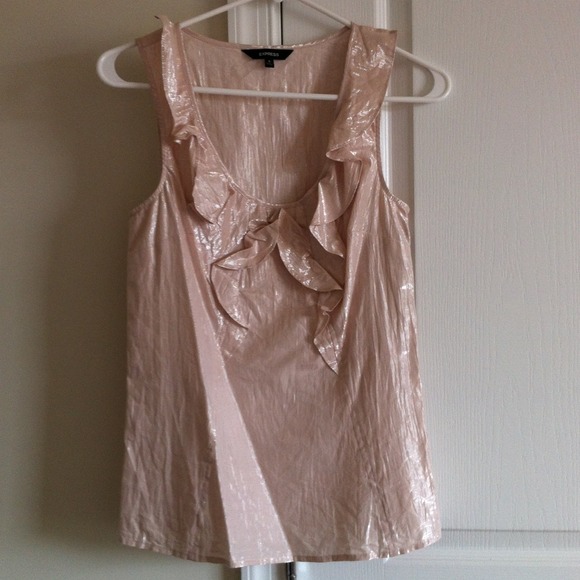 🌟PRICE REDUCED🌟 EXPRESS party top
