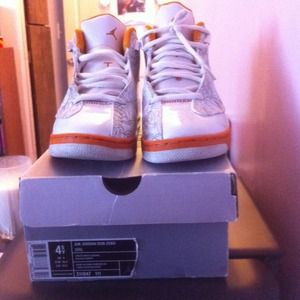 Air Jordan Dub- Zero size 4.5y