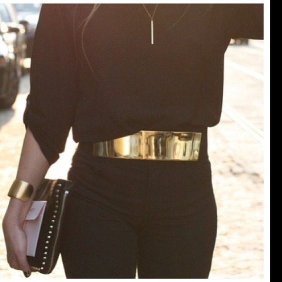 🚫SOLD🚫 Gold mirror belt