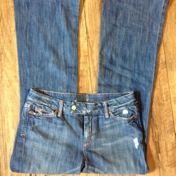 ❌Sold❌7 For All Mankind 'Miller' Jeans - Picture 2 of 4