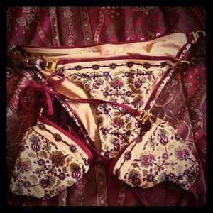 ⬇REDUCED PRICE⬇ Super cute triangle bikini.