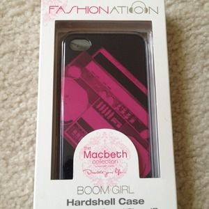 iPhone 4 and 4s hardshell case!