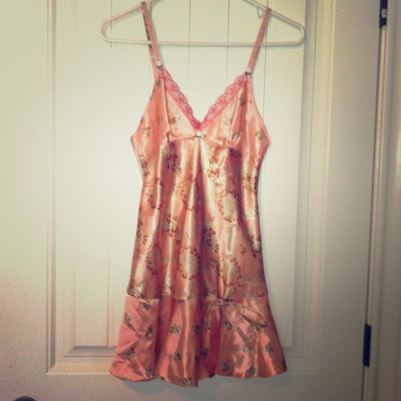 Victoria's Secret lingerie NWT