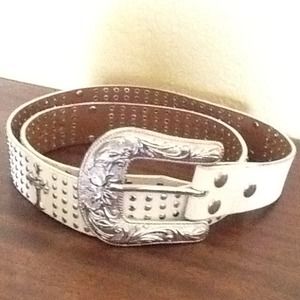 Fun Off White Leather Western Belt With Crosses