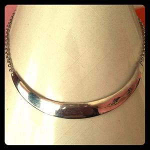 ❌SOLD❌ Silver Plated Statement Necklace