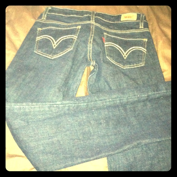 Levi's sz 24 willing trade for 23/00