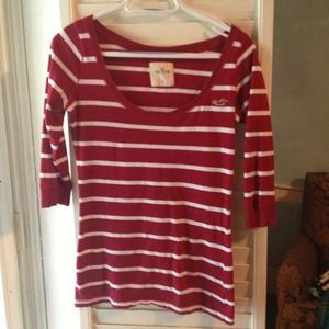 Hollister quarter sleeve top!