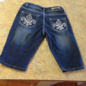 Red Rivet Shorts & pink mossimo HoLd