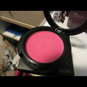 Be a Bombshell Blush: Beach Please