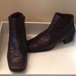 Croft & Barrows Ankle Boots