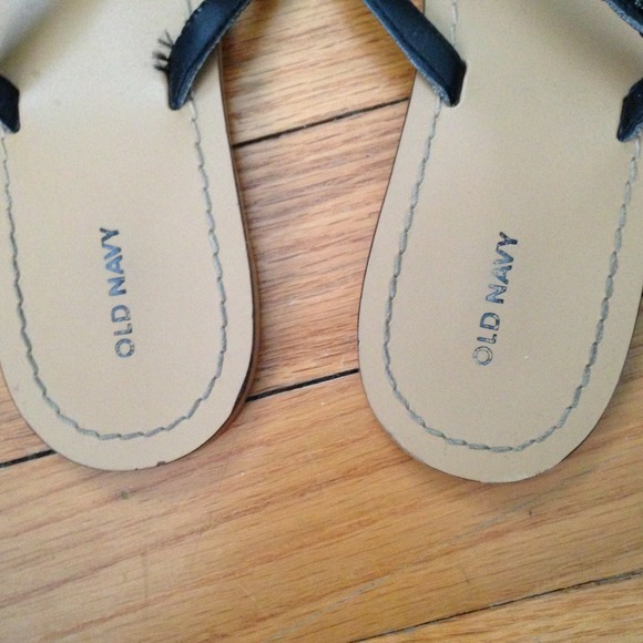 🚧Sold in bundle!🚧 - Picture 2 of 3