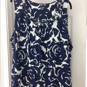 SOLD....BUNDLE- 2 Lands' End tops