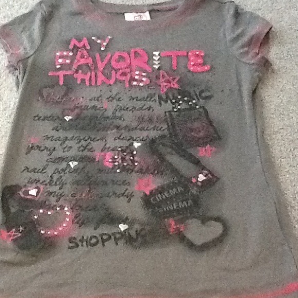 Juniors fashion t shirt