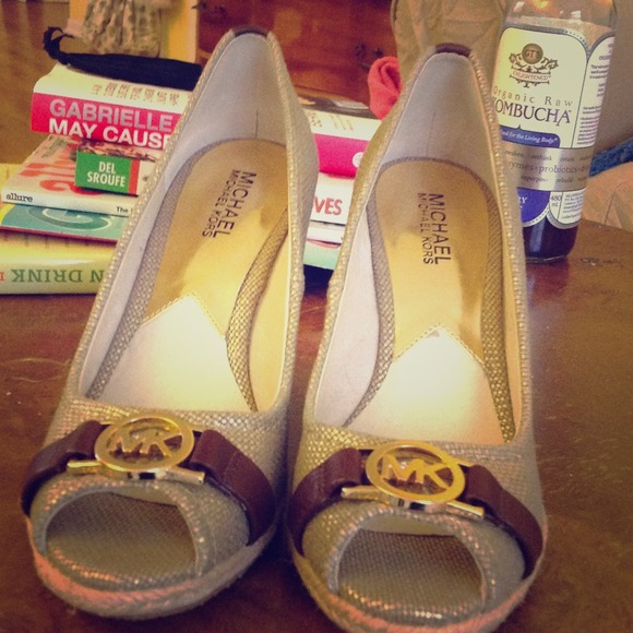 Reduced! Michael Kors Gold Wedge Size 8
