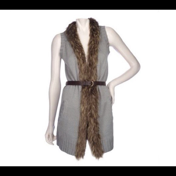 K-DASH sweater vest and fur vest bundle!!