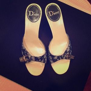Authentic Christian Dior low heels!!
