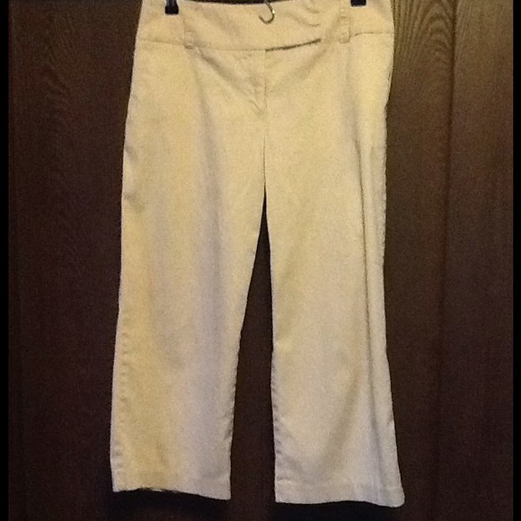 Khaki Capris - Picture 1 of 4