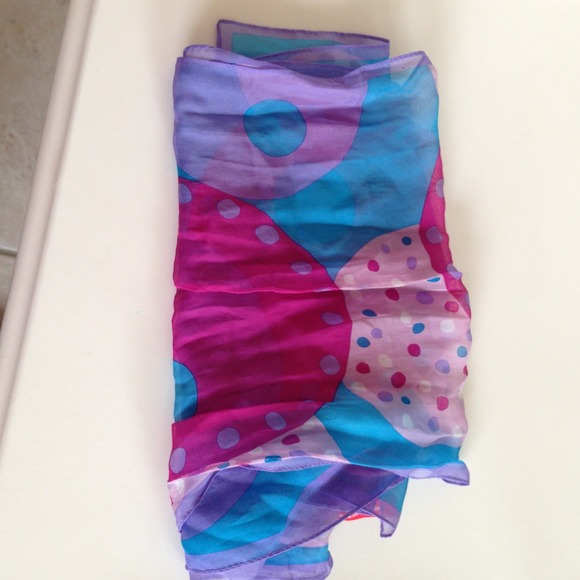 Long scarf - Picture 2 of 4