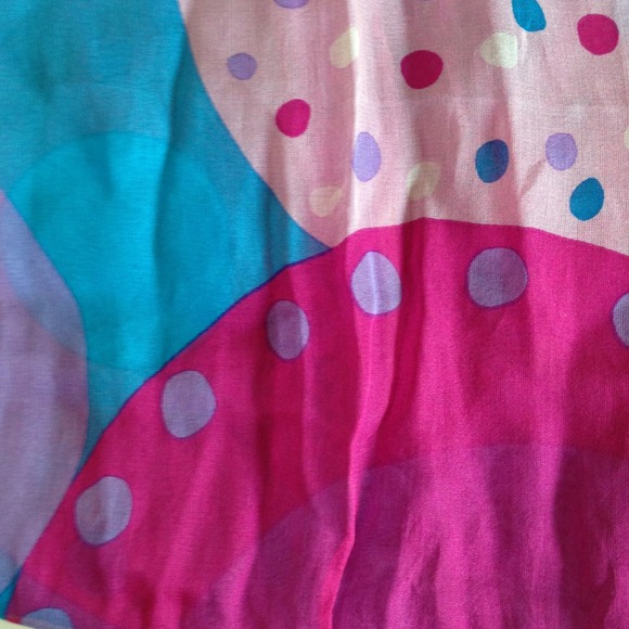 Long scarf - Picture 3 of 4