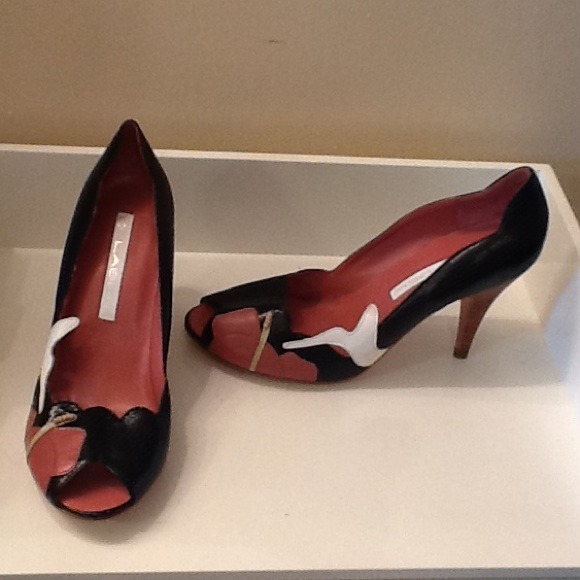 C Label Peep Toe Pumps. NWOB