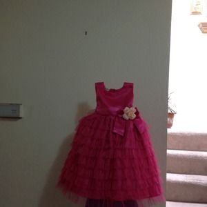 Beautiful  Pink Child Dress!
