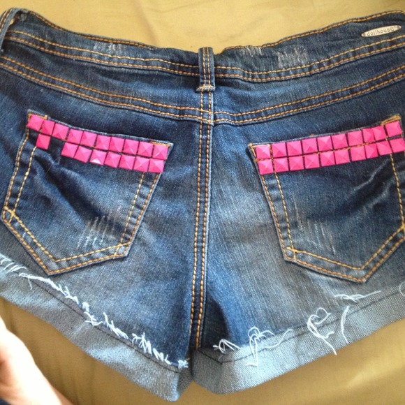 Cute shorts from Burlington coat factory - Picture 3 of 3
