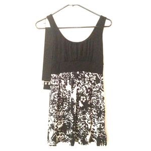 Printed Tunic Top with Belt