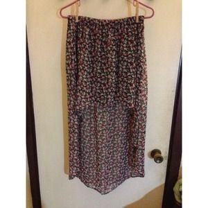 Hi-low floral skirt NWOT